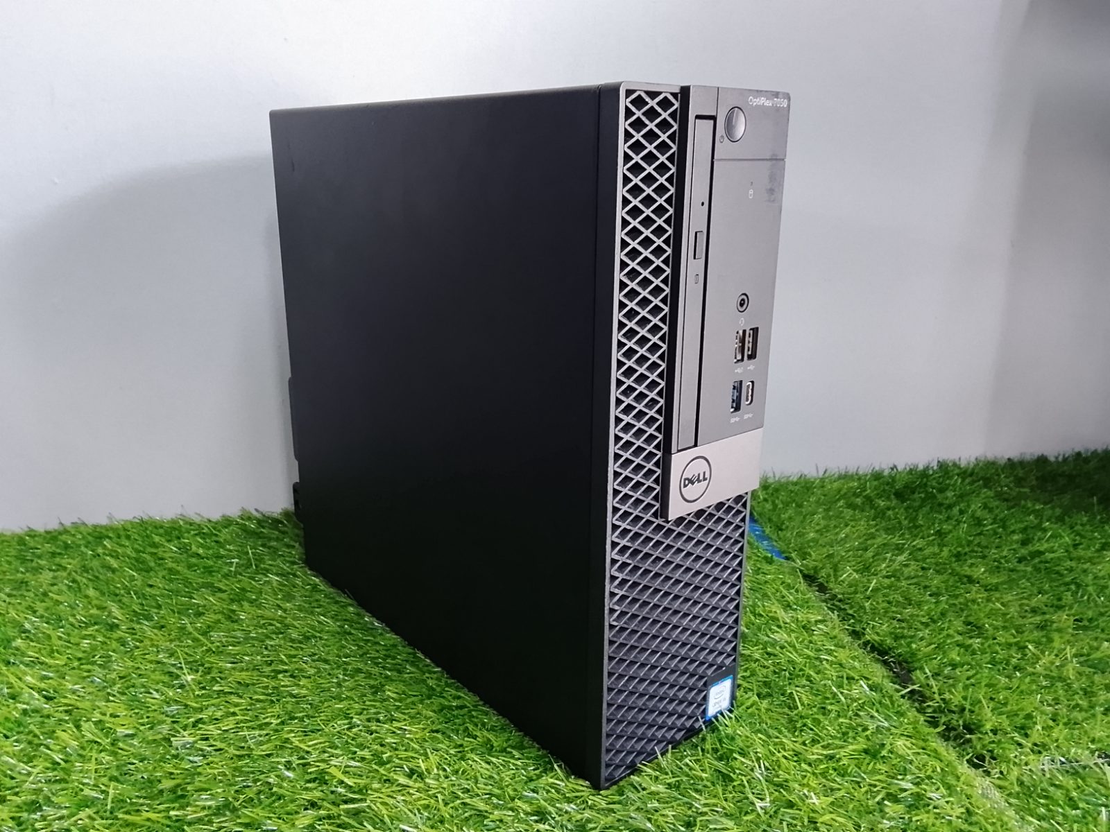 DELL OPTIPLEX 7050 [USED]
